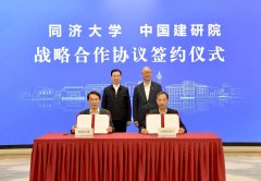 <b>（文/李想图/江平视频/武毅翔）许杰峰表</b>